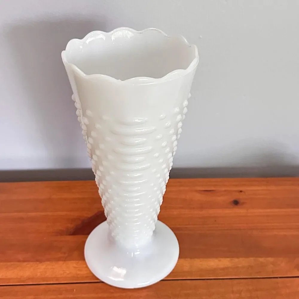 Vintage Anchor Hocking White Milk Glass Hobnail Trumpet Vase 9.75